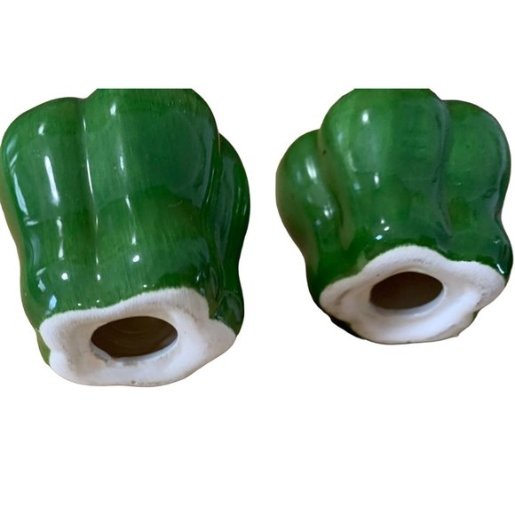 Green Pepper Shaped Salt & Pepper Shakers Green 2 in Tall - Picture 3 of 3
